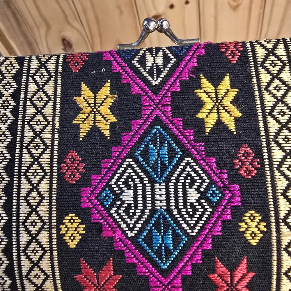 Vintage Embroidered Clutch - Picture 2 of 6